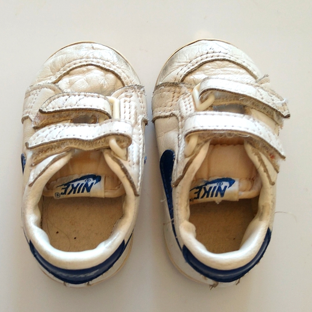 NIKE kids shoes